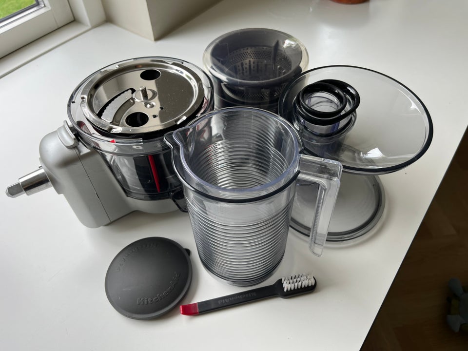 Juicer  Kitchen Aid