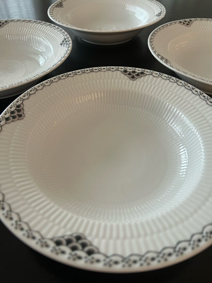 Porcelæn Dyb tallerken Royal