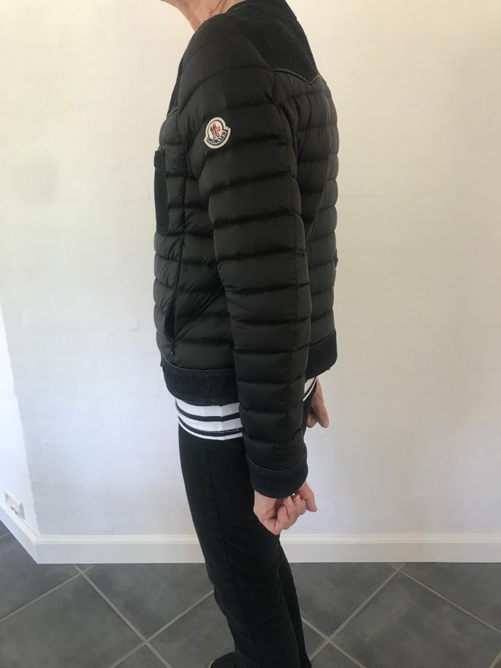 Dynejakke, str. 36, Moncler