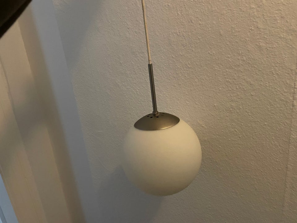 Anden loftslampe