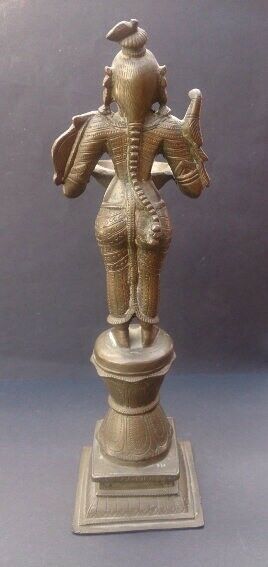 Bronze figur som olielampe Deepa