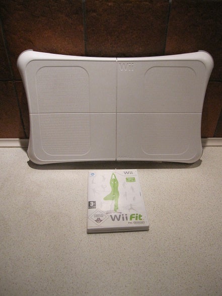 Nintendo Wii, Balance Board + spil,