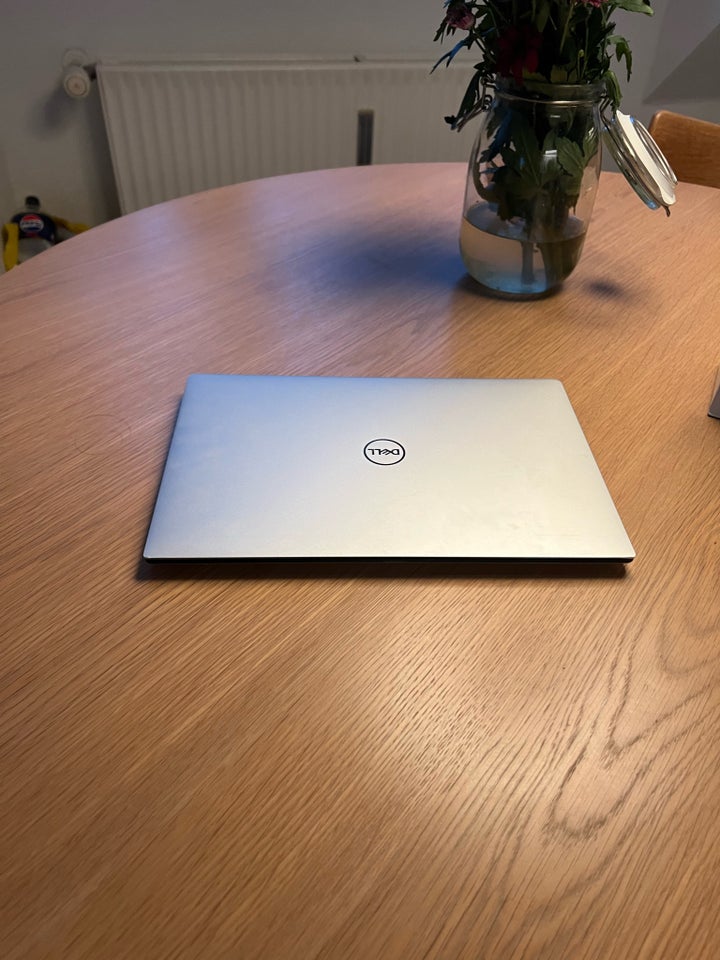 Dell XPS 7390, 2,7 GHz, 16 GB ram