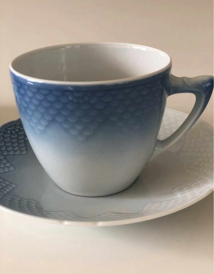 Porcelæn, 2 kaffekopper med