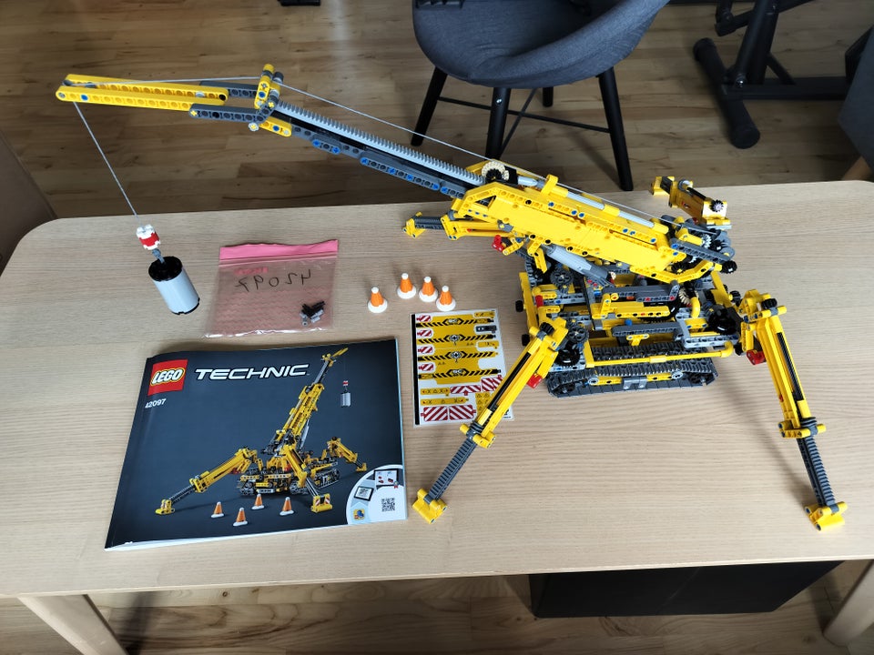 Lego Technic 42097