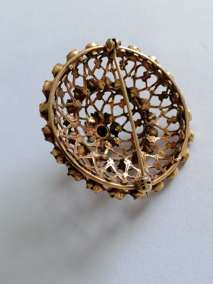 Broche bijouteri