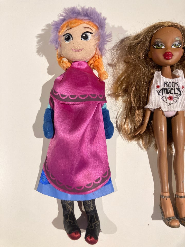 Andet, Bratz, Anna