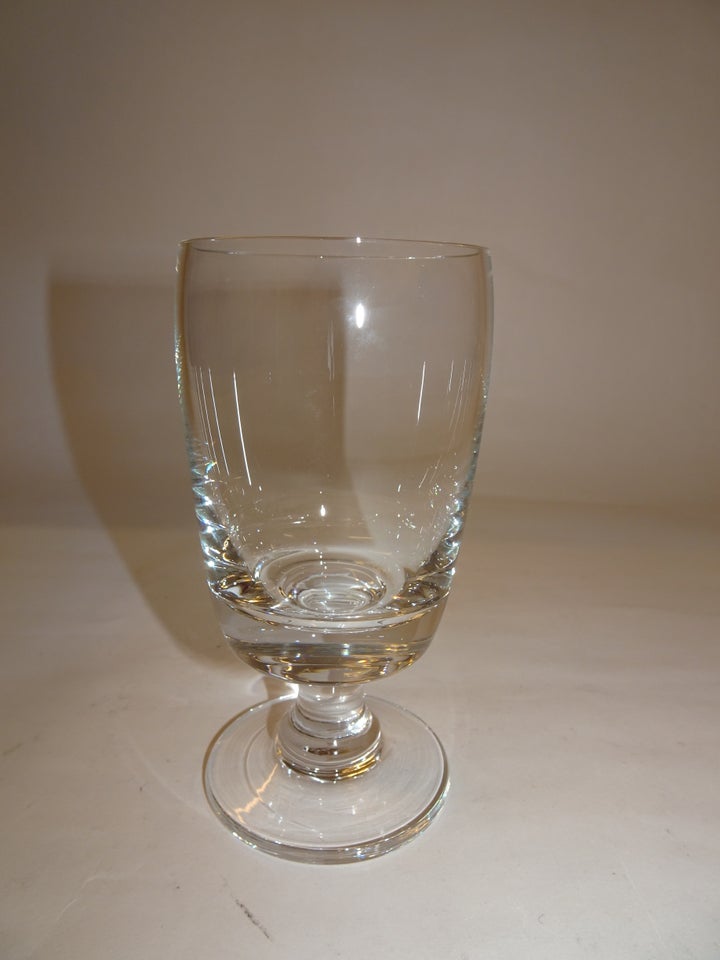 Glas, Almue, Holmegård