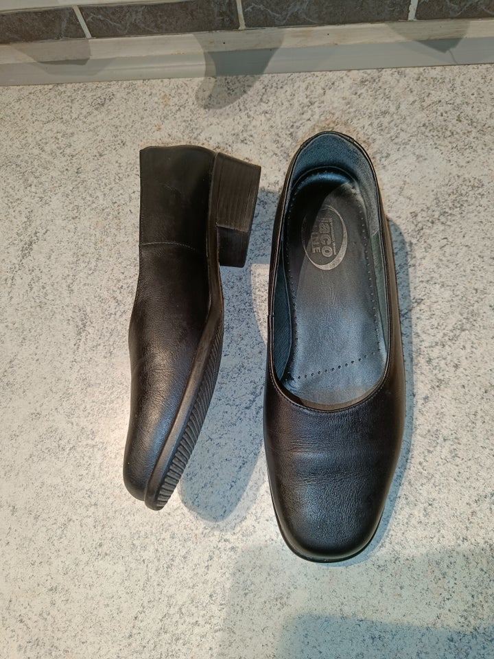 Loafers, str. 41, Jaco