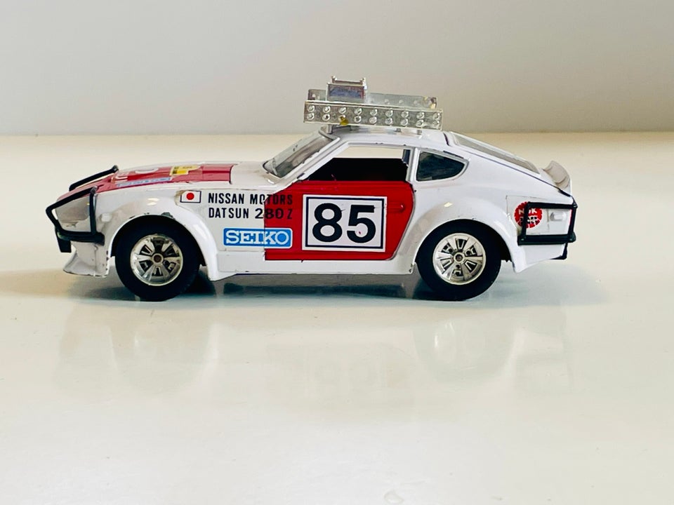 Modelbil, Bburago no 0113 Datsun