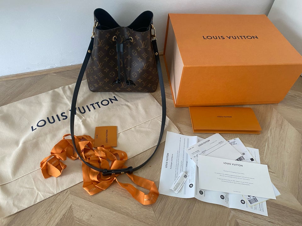 Anden taske, Louis Vuitton