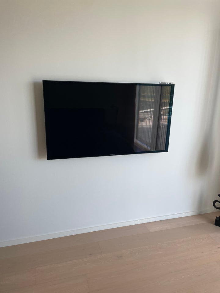 LCD, Bang  Olufsen, Avant