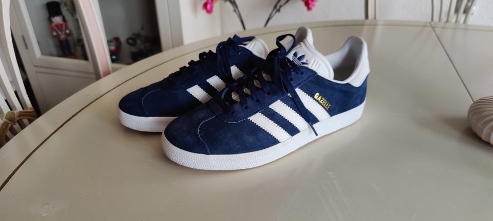 Sneakers, str. 41,5, Adidas