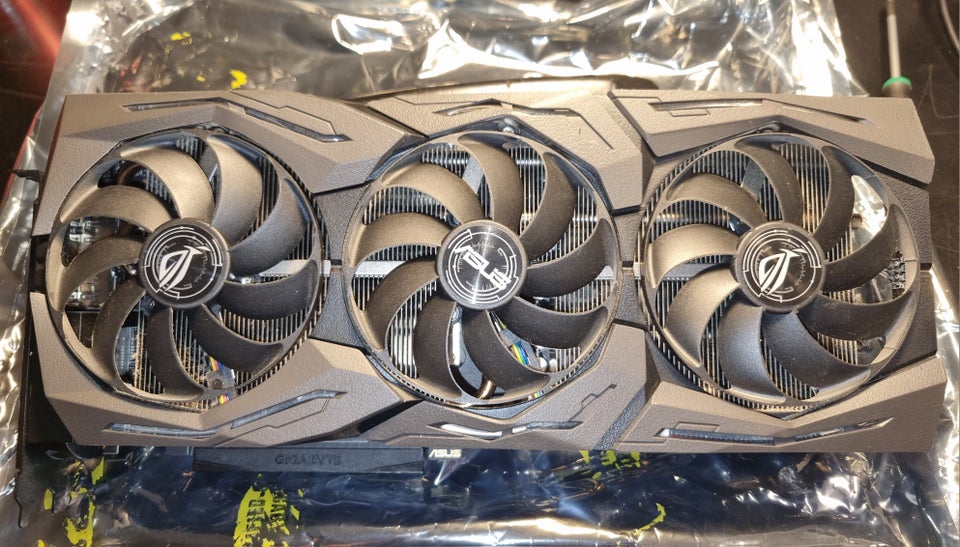 Geforce RTX 2080 SUPER - ROG Strix