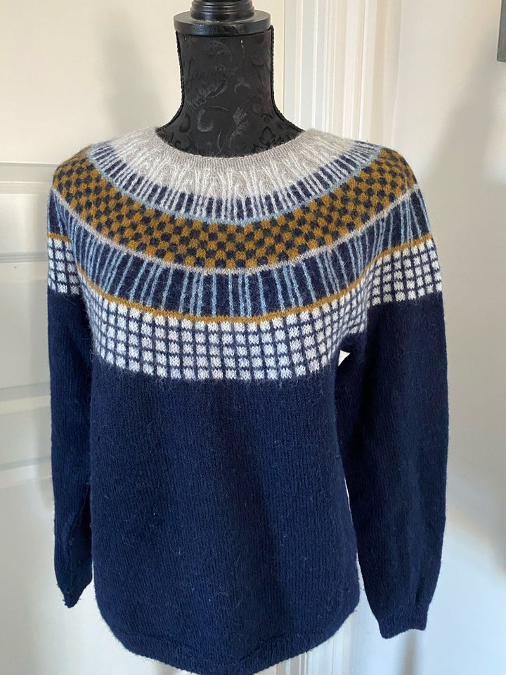 Sweater, Hjemmestrikket trøje ,