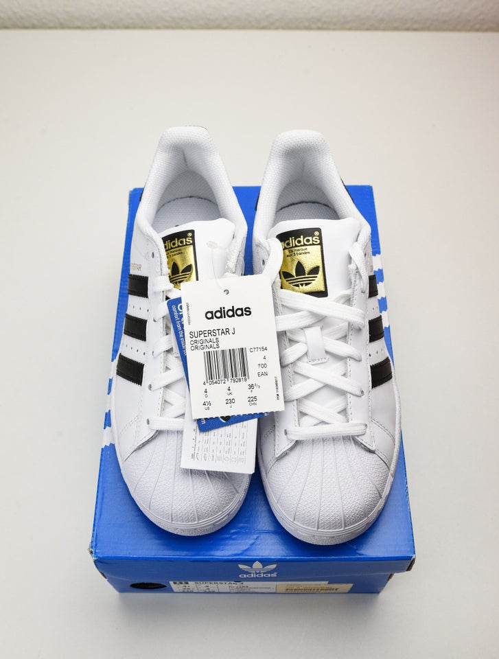 Sneakers, str. 36,5, Adidas