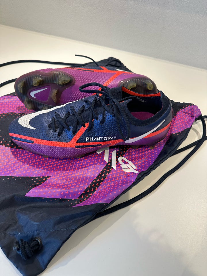 Fodboldstøvler, Nike mercurial ,