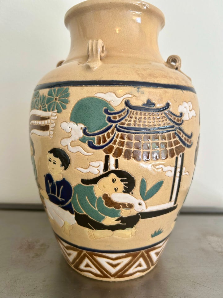 Vietnamesisk vase lig Ben Hoas - 27