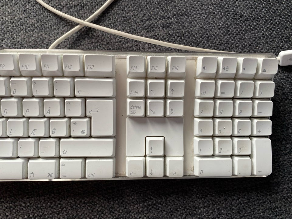 Tastatur Apple A1048