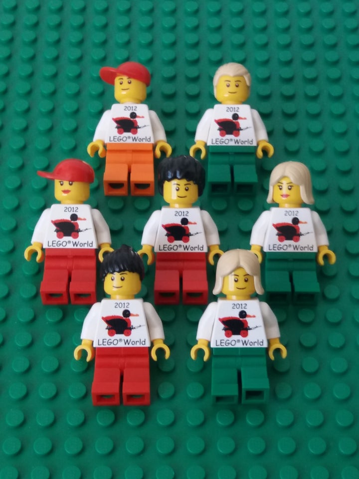 Lego Minifigures, LEGO(R) World