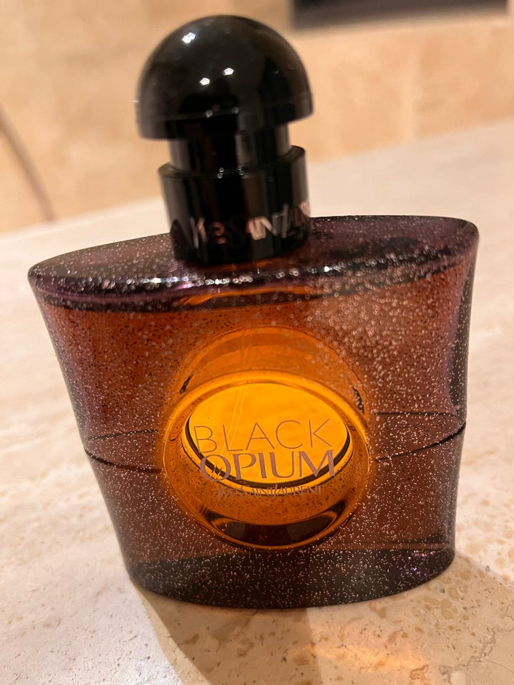 Eau de Toilette, Black Opium, Yves