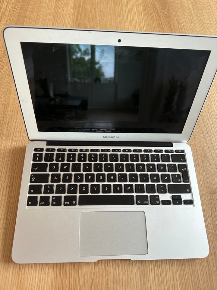 MacBook Air A1465 14 GHz