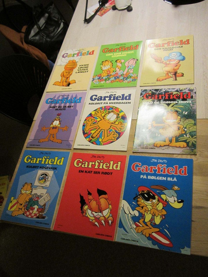 Garfield farvealbum 1-24 komplet