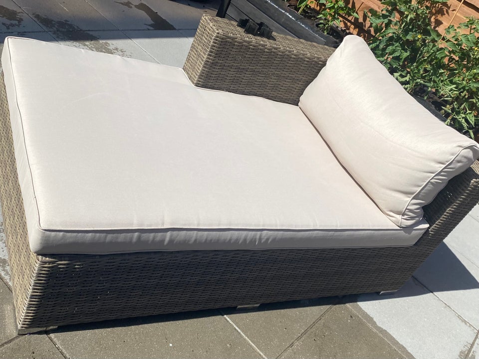 Loungesæt CALVI Polyrattan