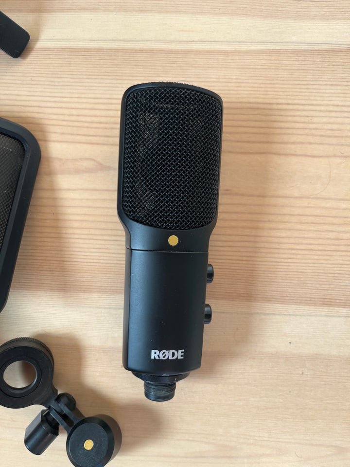 RØDE NT-USB Podcast. Streaming.