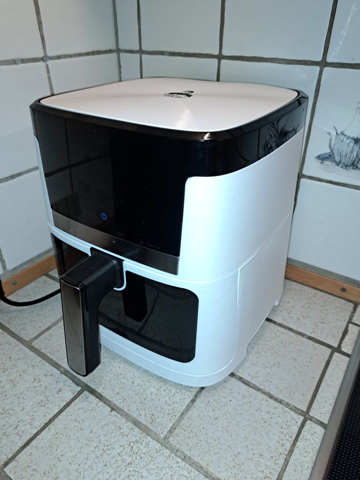 Airfryer, Casper Sobczyk