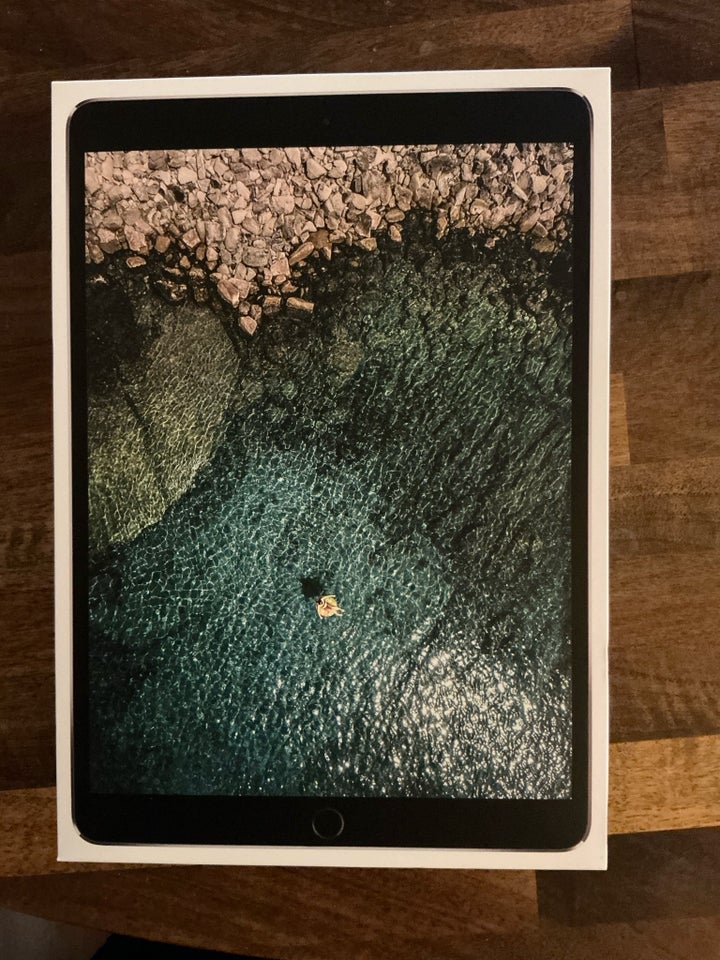 iPad Pro, 64 GB, sort