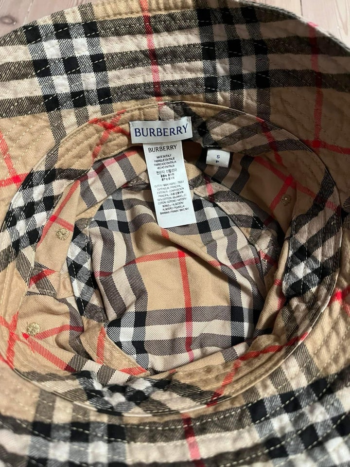 Hat, Burberry , str. Small