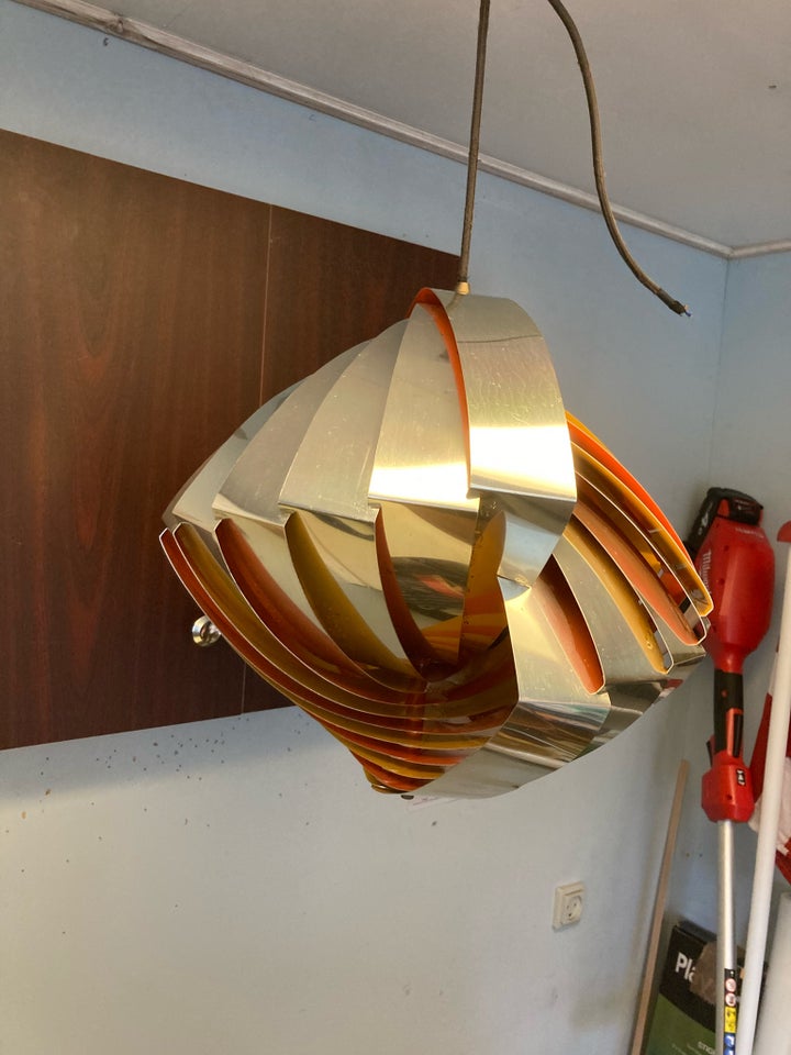 Anden arkitekt, Konkylie lampe ,