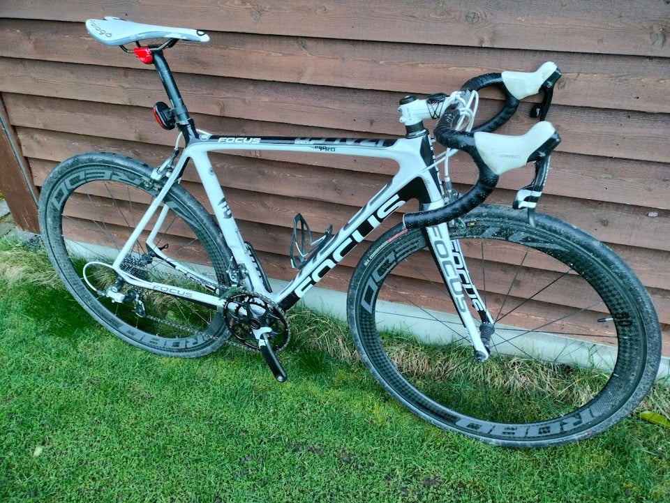 Herreracer, FOCUS Izalco Pro, 54 cm