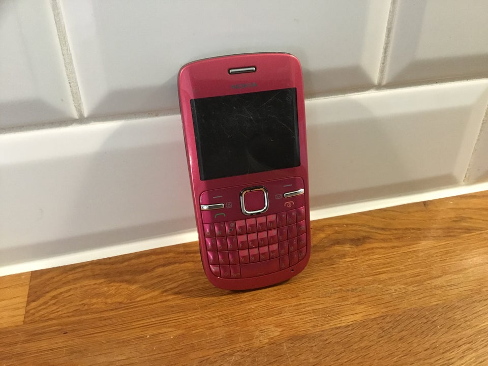 Nokia C300, Rimelig