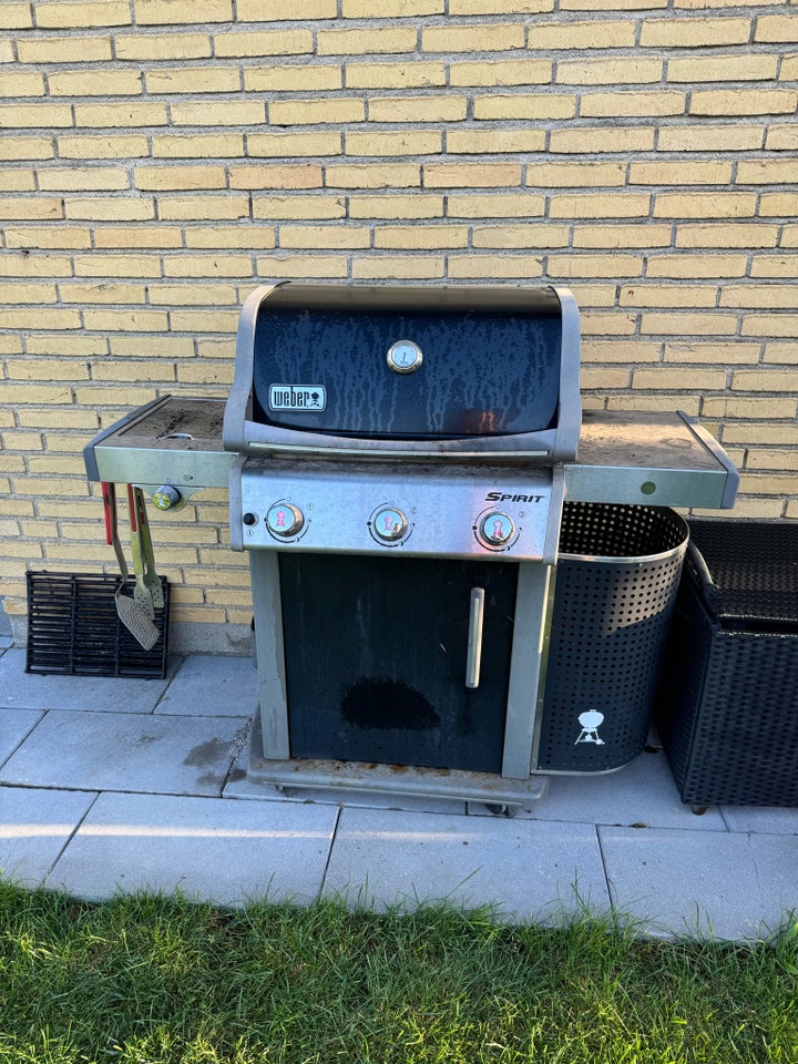 Gasgrill, Weber spirit