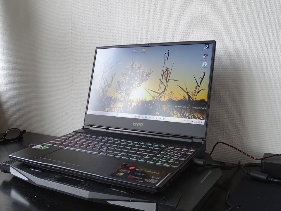 MSI gl65 leopard gamer, i7 GHz, 16 GB