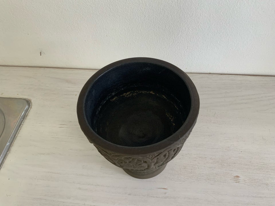 L Hjorth keramik døbefont H 13 Ø