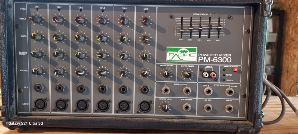 Powered mixer  Pacific PM 6300 PM