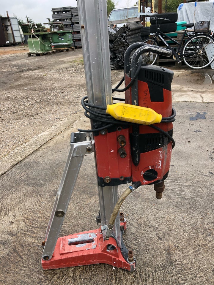 Hilti diamantboremaskine, Hilti