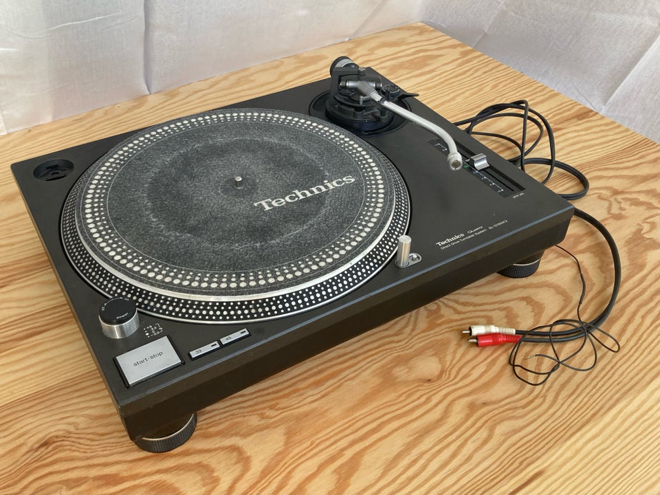 Pladespiller, Technics, 1210 MK2