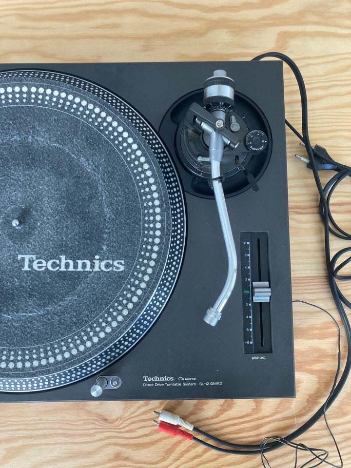 Pladespiller, Technics, 1210 MK2