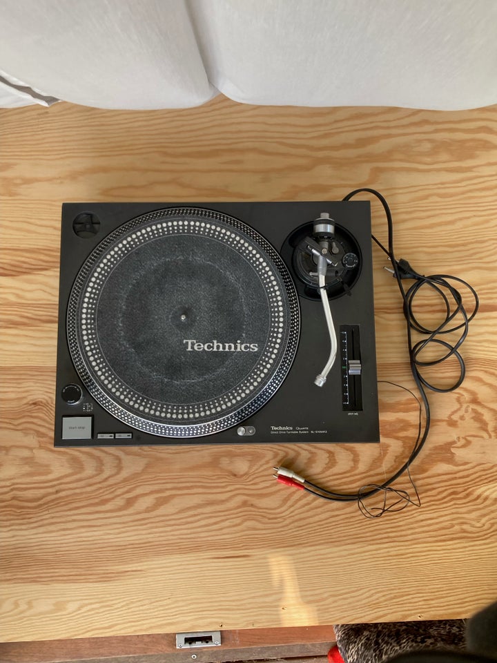 Pladespiller, Technics, 1210 MK2