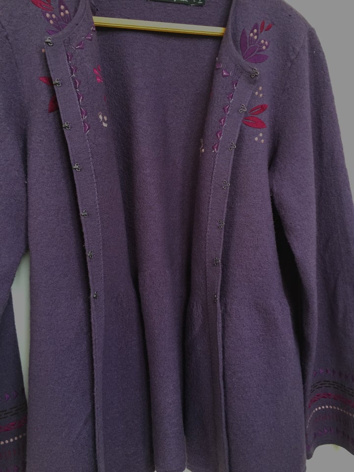 Cardigan, Gudrun Sjödén, str. 44