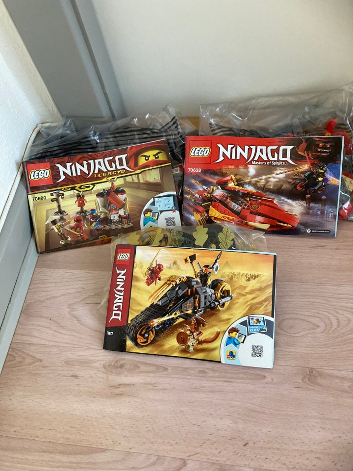 Lego Ninjago, Flere