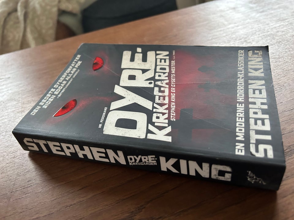 Dyrekirkegården, Stephen King ,