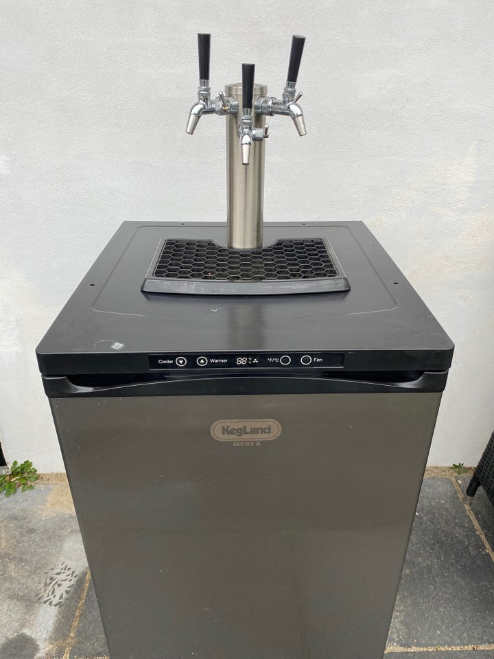 Fadølsanlæg / 3 hanet Kegerator