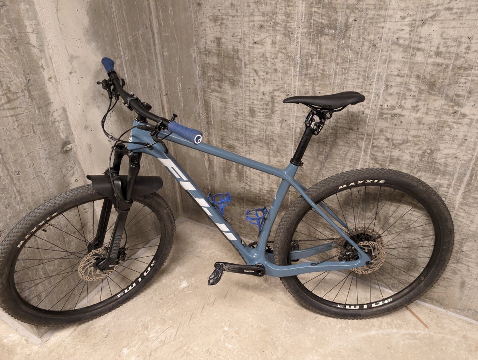 Fuji SLM 27 hardtail 19 tommer