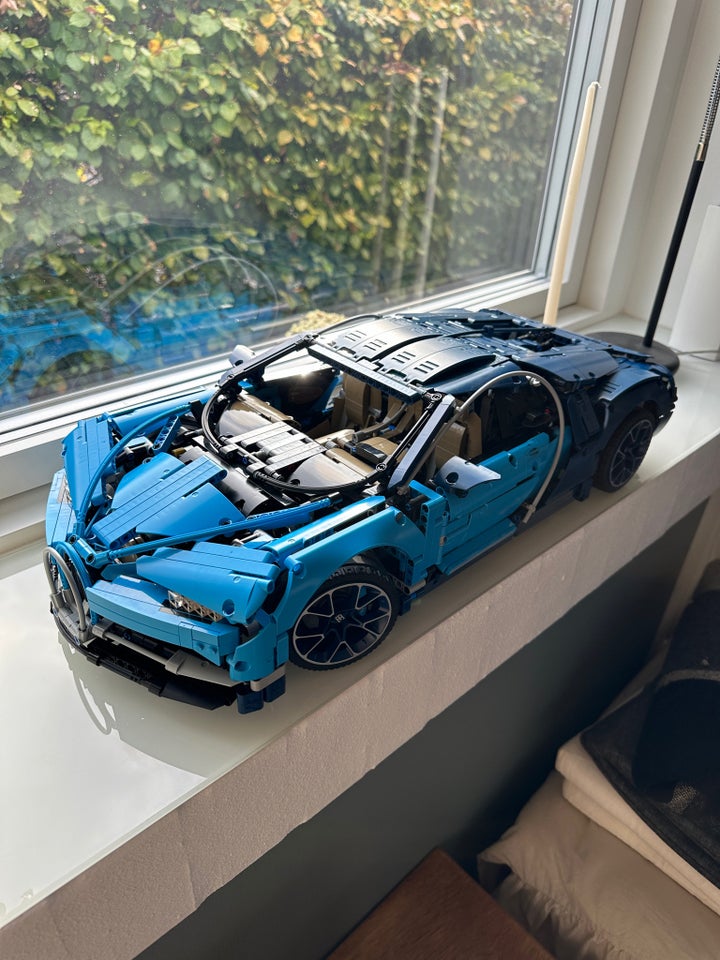 Lego Technic, 42083 Bugatti Chiron