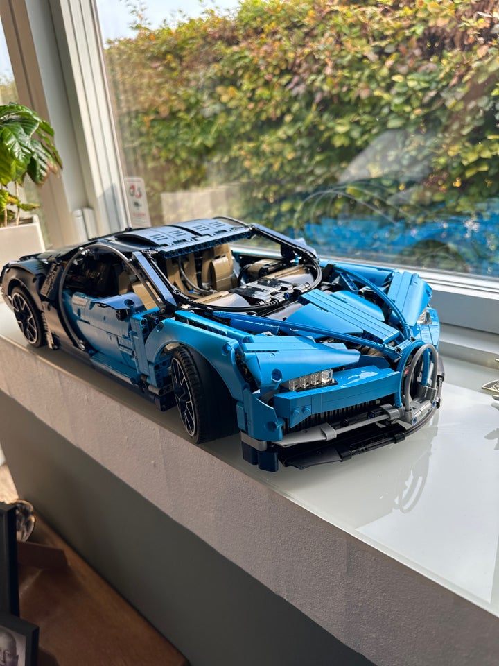 Lego Technic, 42083 Bugatti Chiron